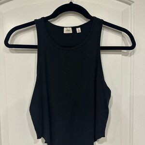 Aritzia Wilfred Black Sleeveless Cropped Tank Top